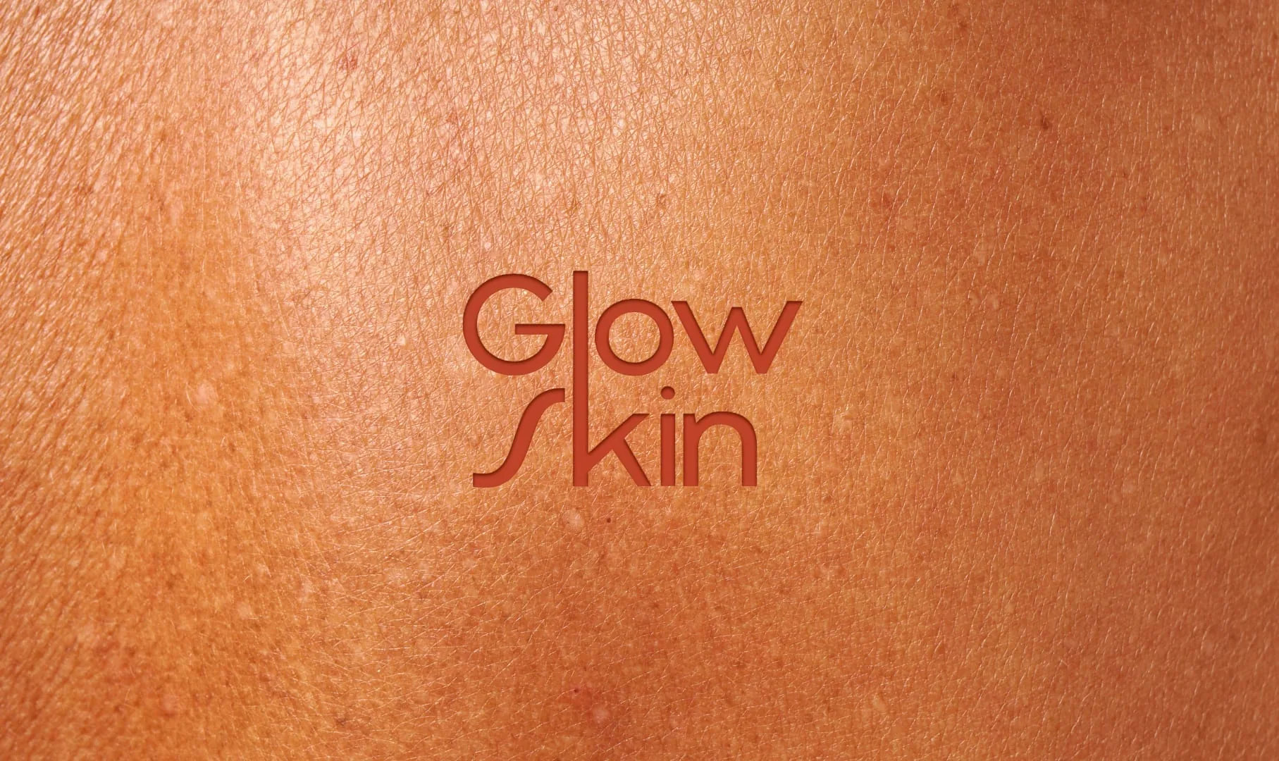 Texture de peau et signature Glow Skin, visuel officiel